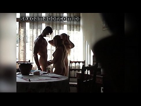 ❤️ Szexbarátok meghívnak egy óriásembert és egy édeshármast vele ❤️❌ Sex video at hu.pornplaybb.ru ❌️❤