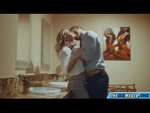 ❤️ Amikor egy bögyös szőke elcsábít egy nyilvános WC-ben ❤️❌ Sex video at hu.pornplaybb.ru ❌️❤